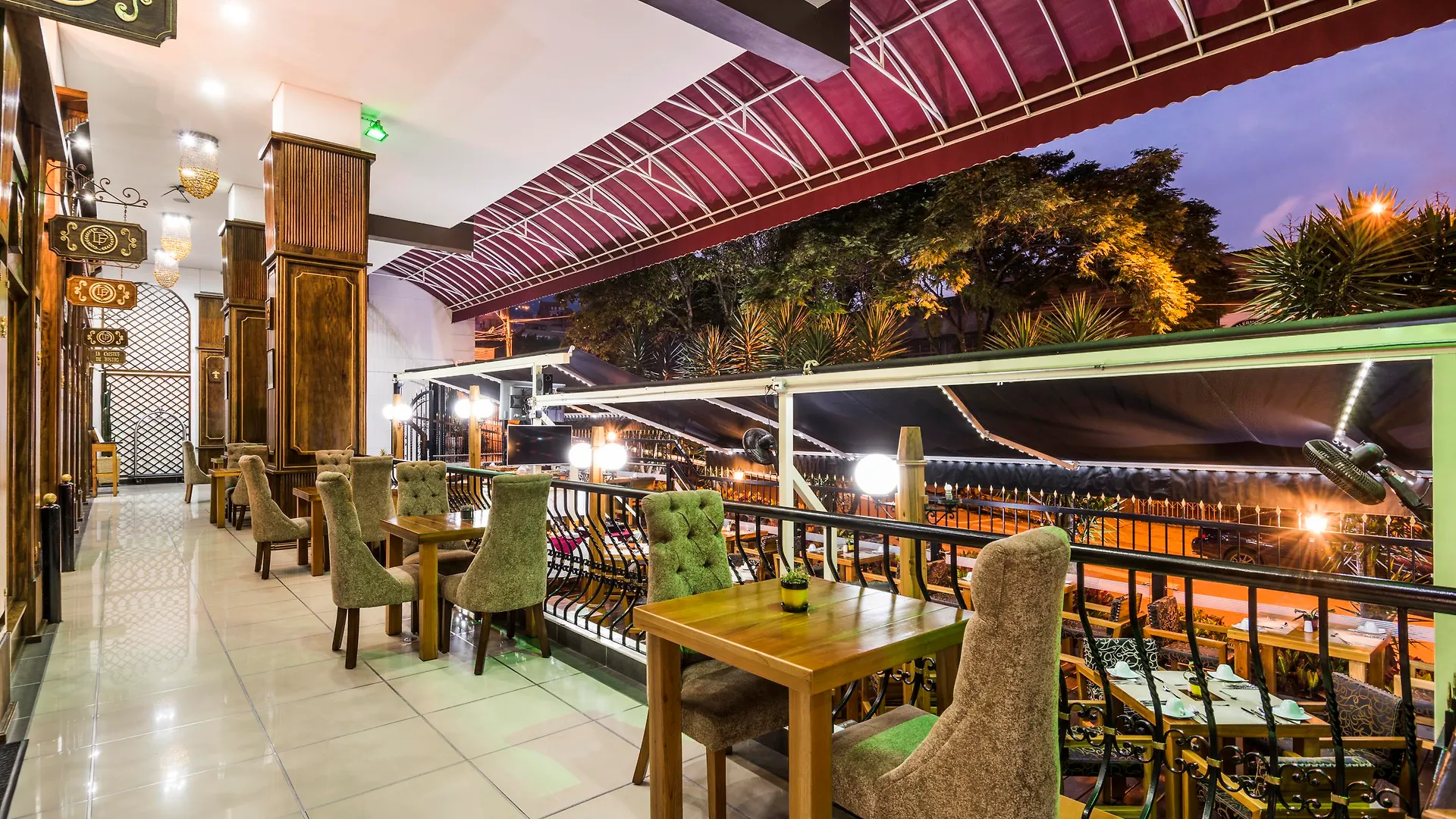Hotel Du Parc 메딜린 5*,