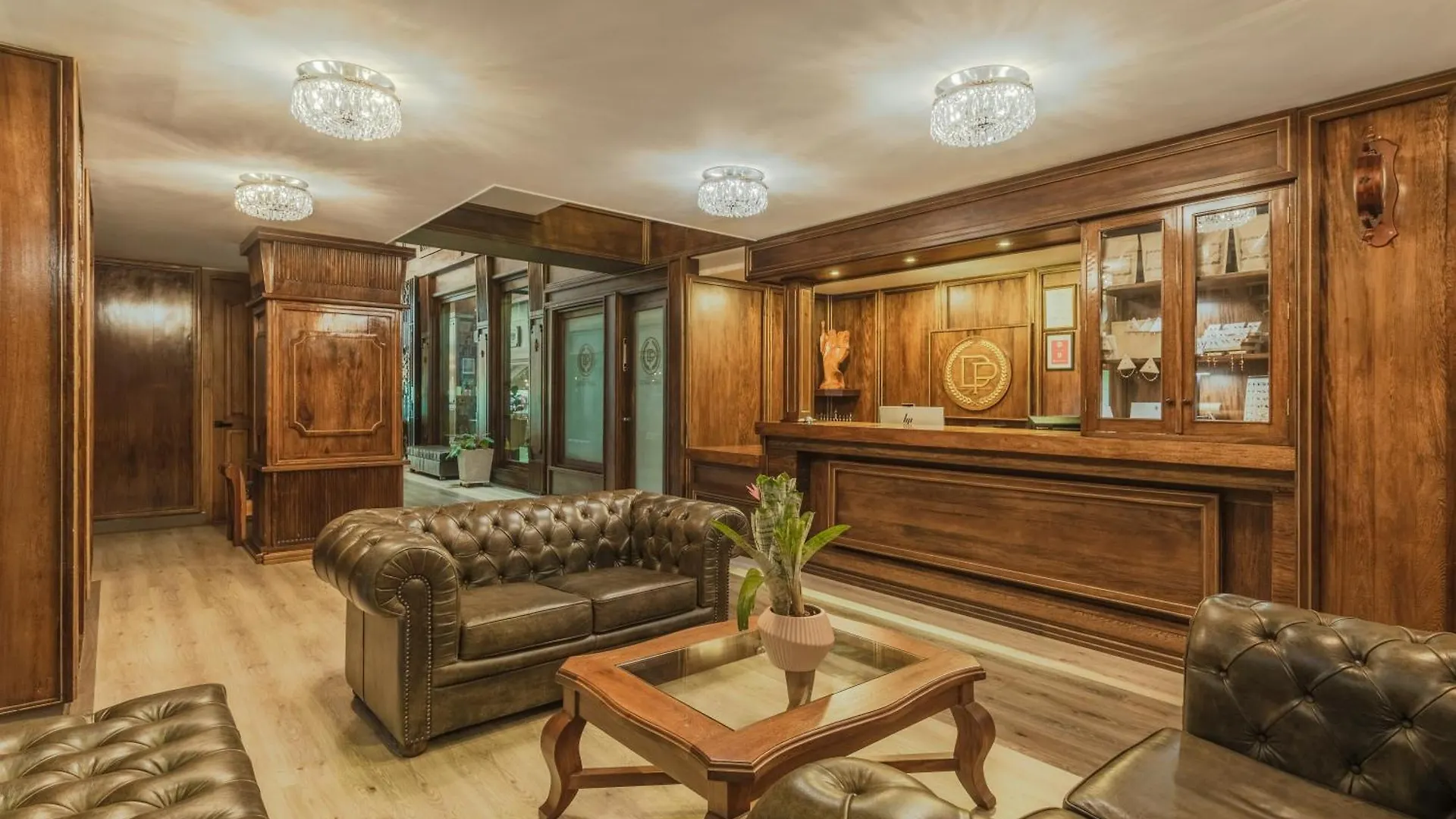 Hotel Du Parc 메딜린