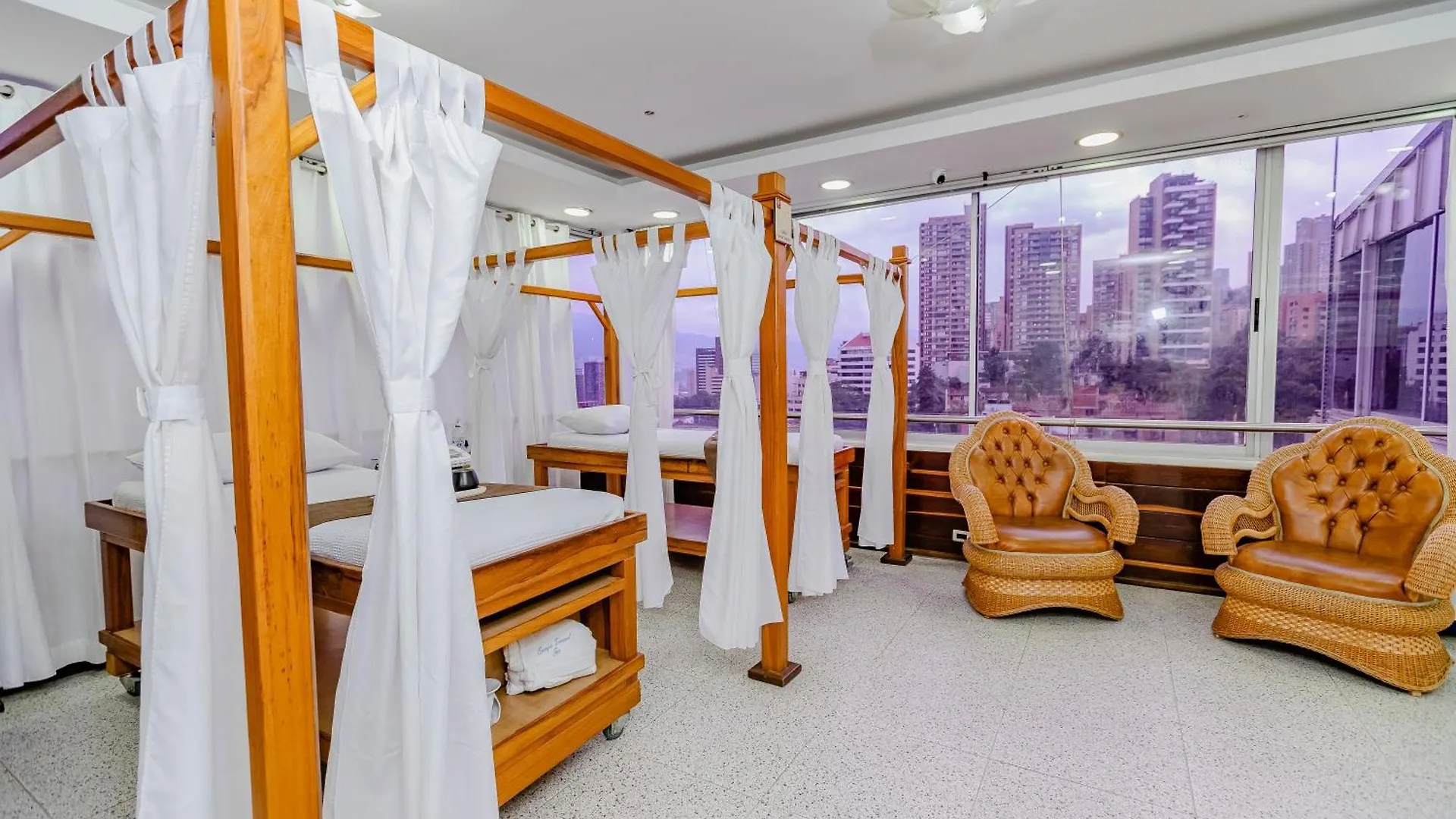 Hotel Du Parc 메딜린