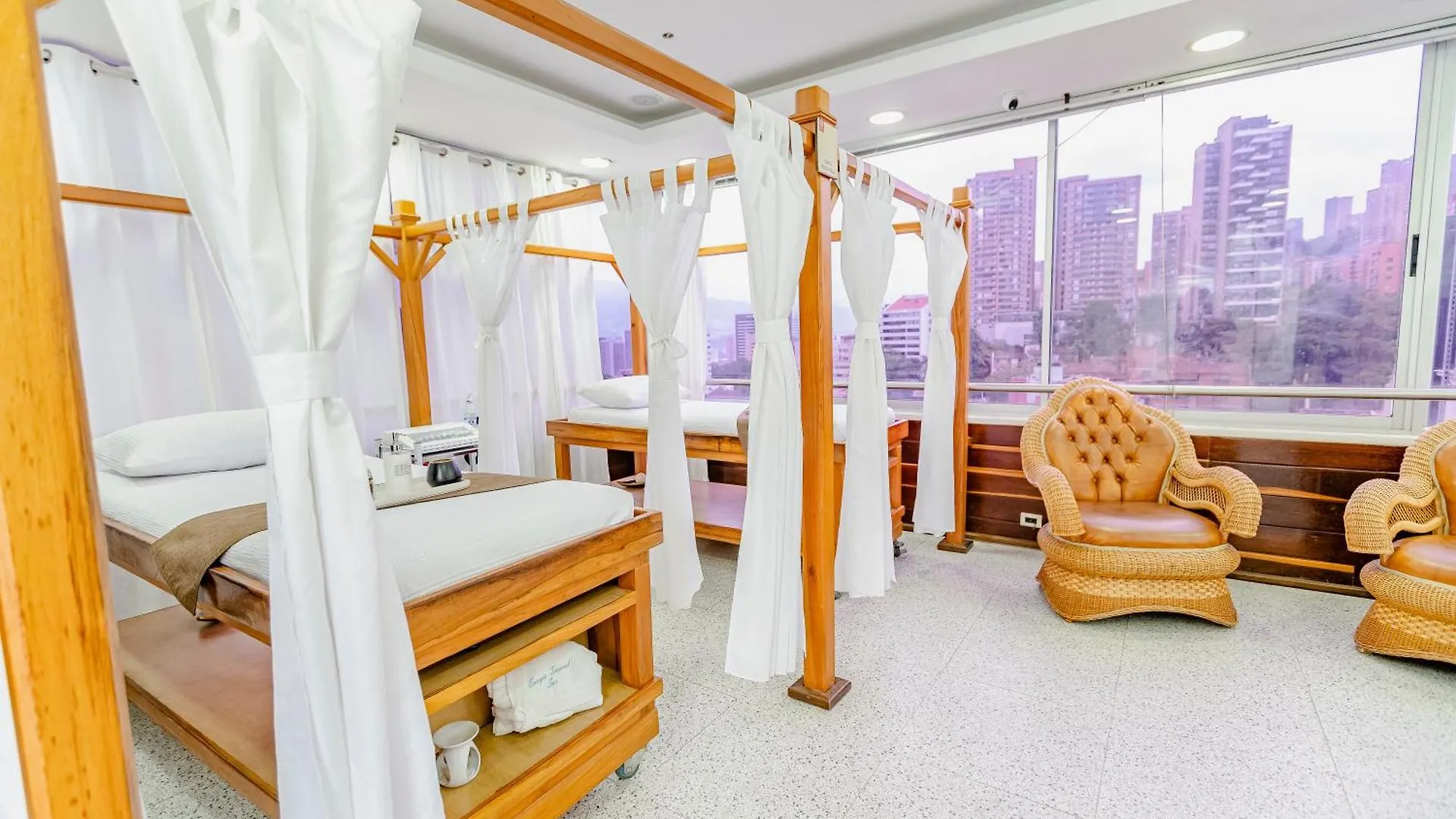 Hotel Du Parc 메딜린
