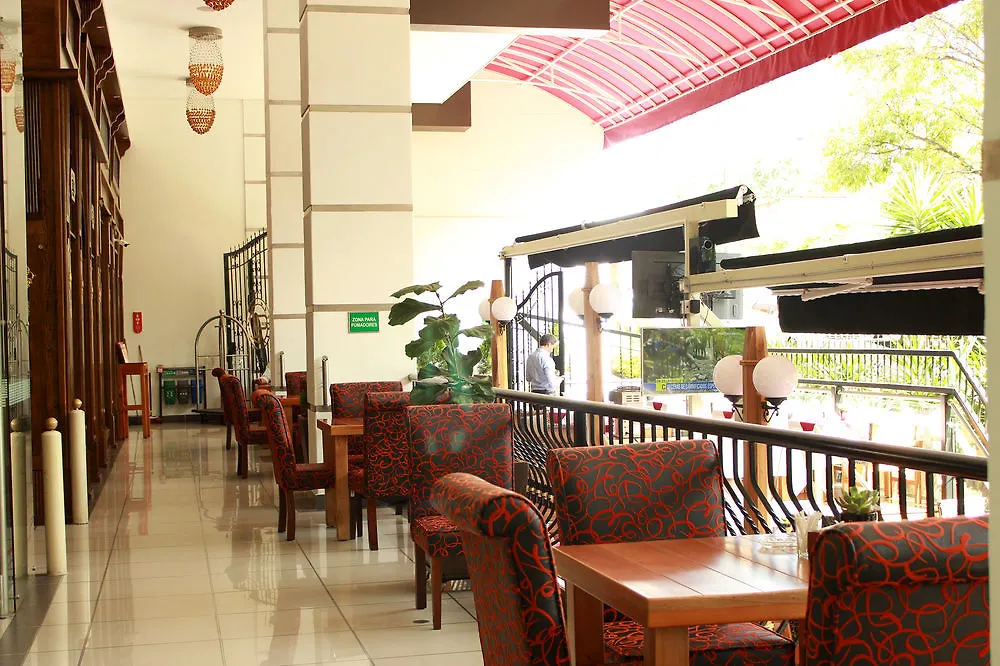 Hotel Du Parc 메딜린 5*,